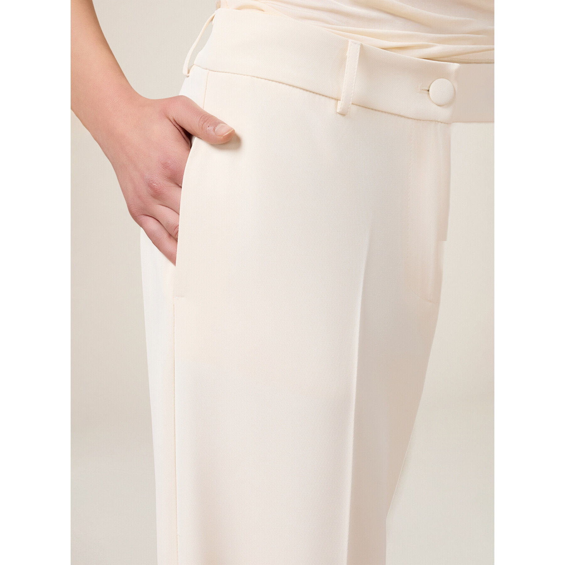 Oltre - Pantalones palazzo de tejido crepé - Blanco