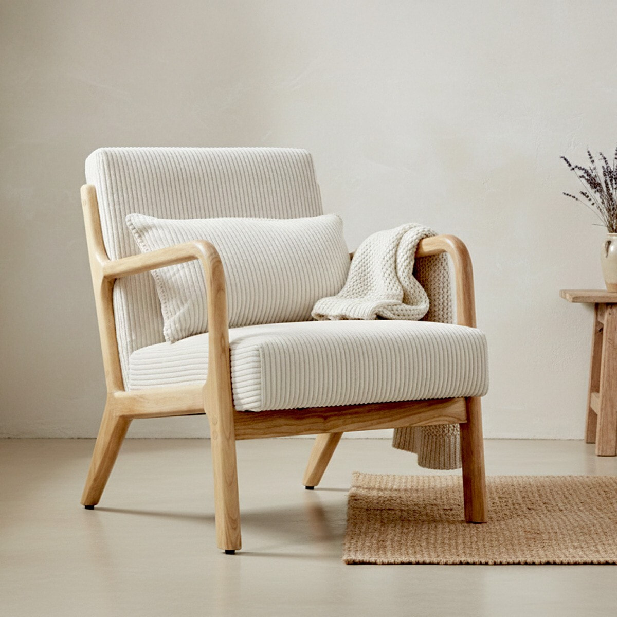 Fauteuil en bois et velours côtelé - LANNA