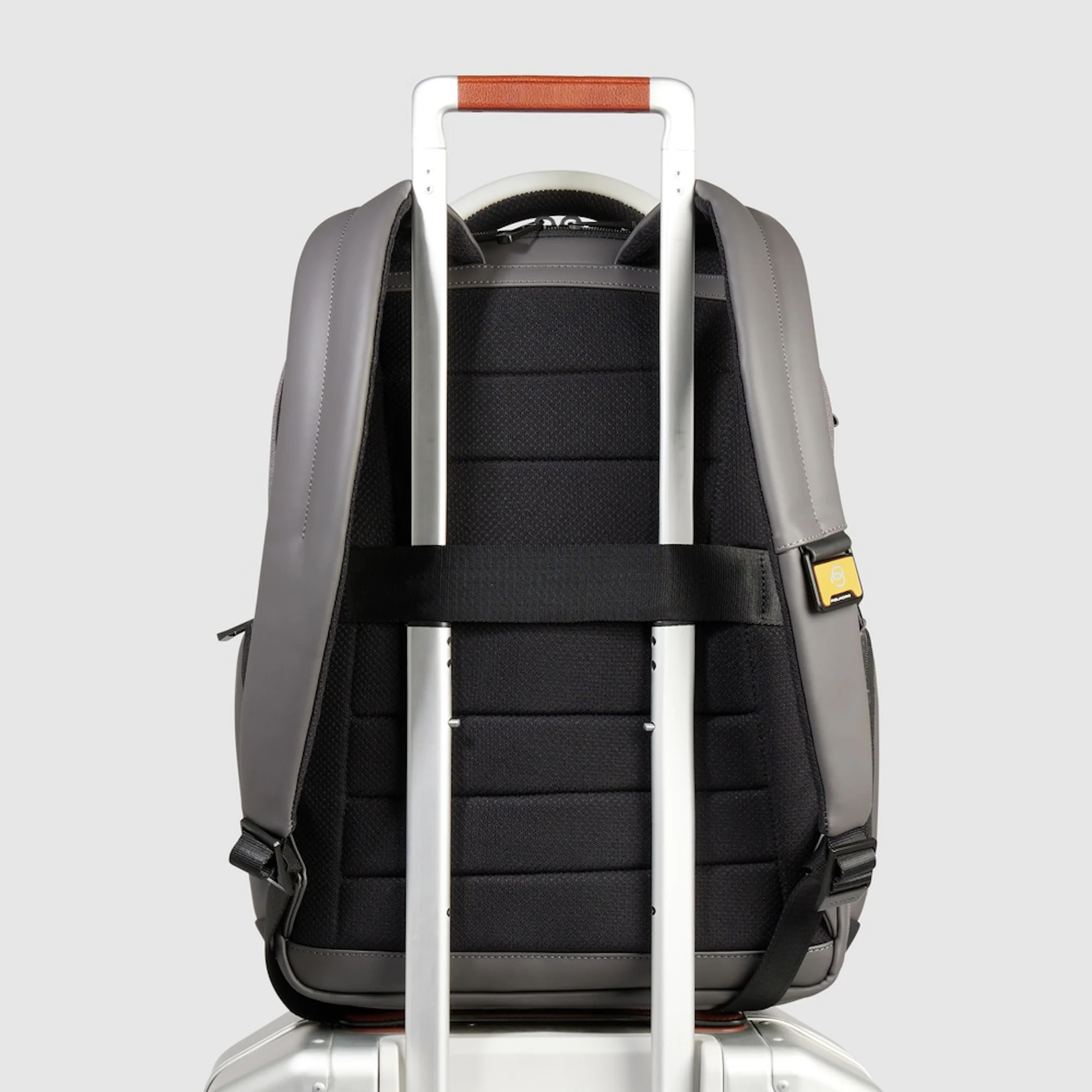 Piquadro Zaino fast-chek resistente all'acqua porta PC e iPad®Pro 13 con protezioni antiurto e RFID