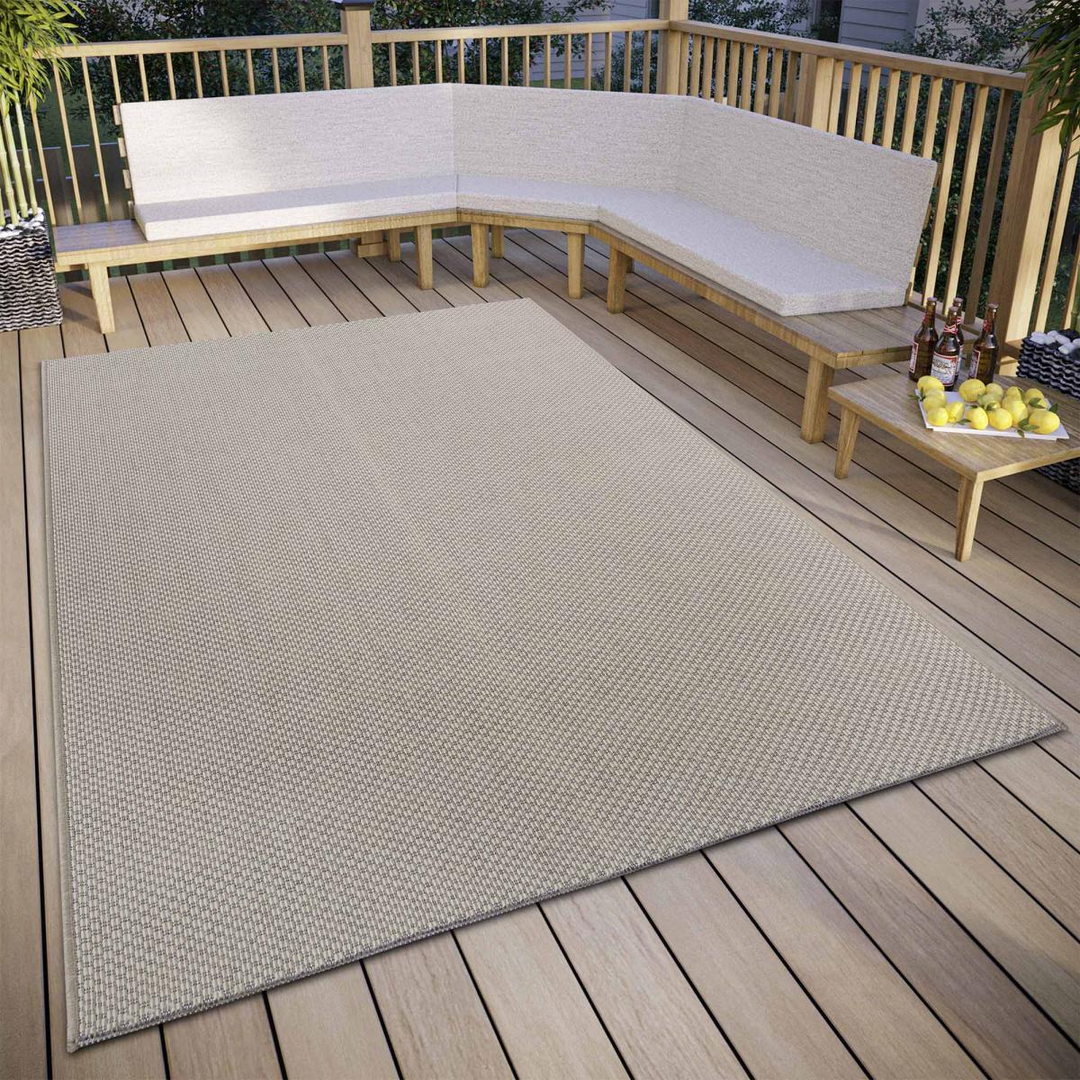 Tapis exterieur kilim géométrique, structure tissée résistante, vasa