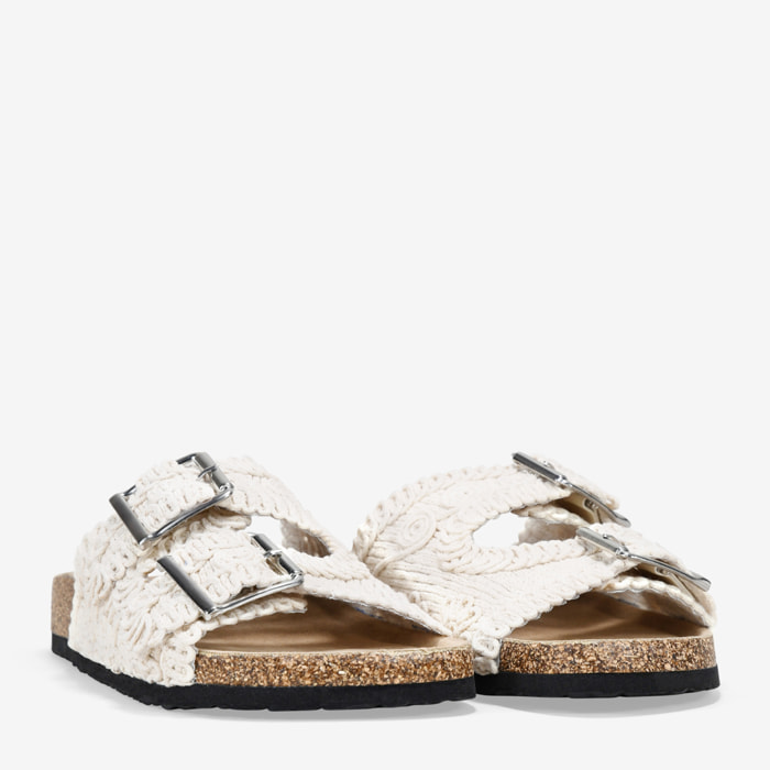 Sandalias planas macramé beige