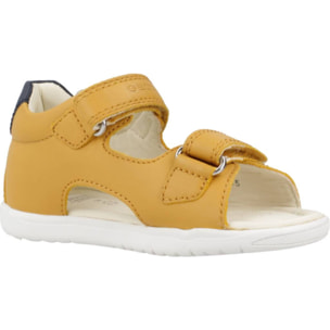 Sandalias Niño de la marca GEOX  modelo B SANDAL MACCHIA BOY Yellow