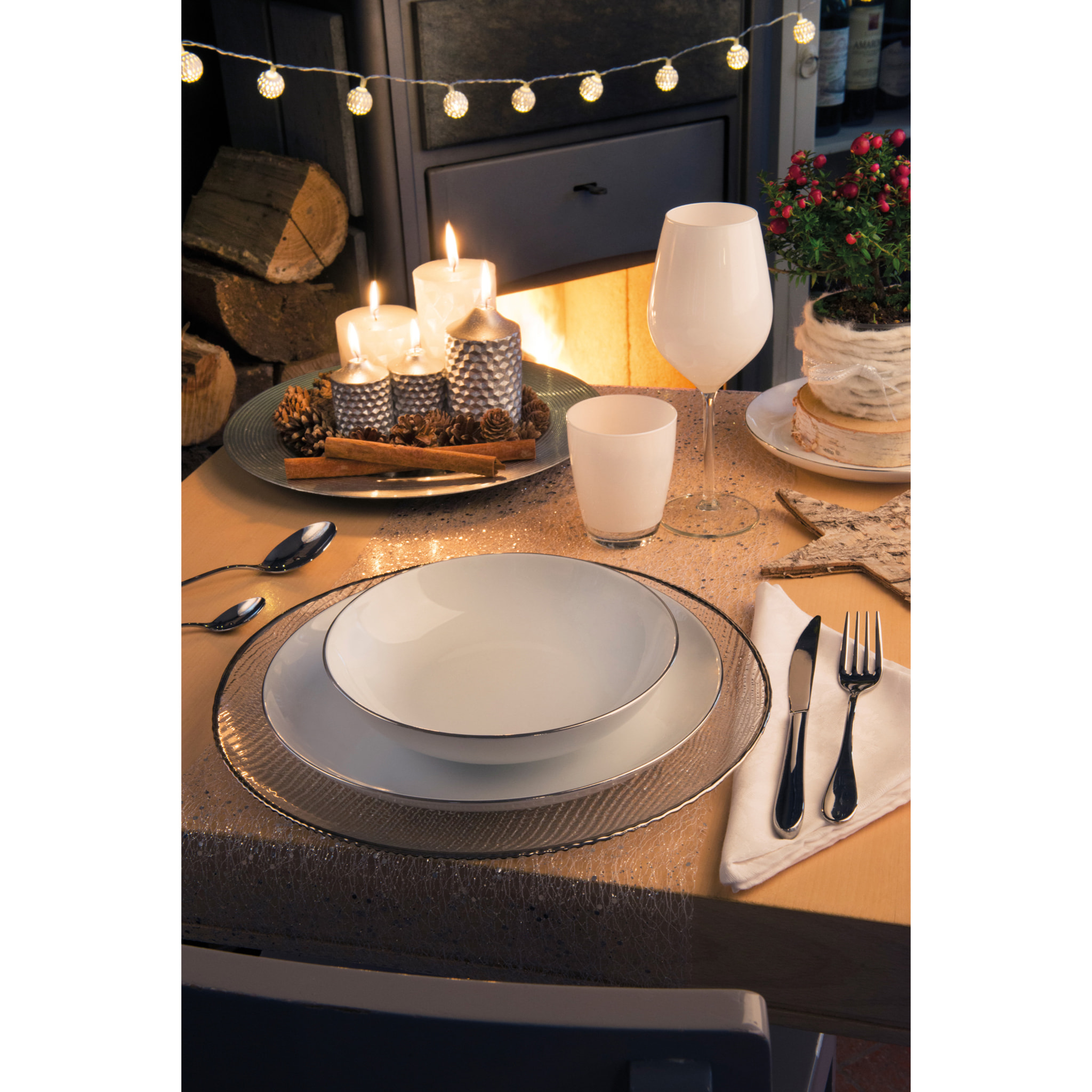 Service 18 assiettes Excelsa Platinum, porcelaine, blanc et argent