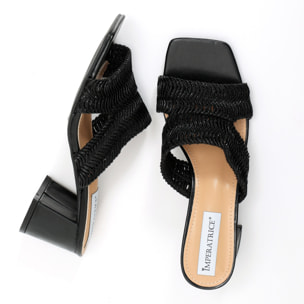 Sandali in simil pelle con tacco comodo quadrato