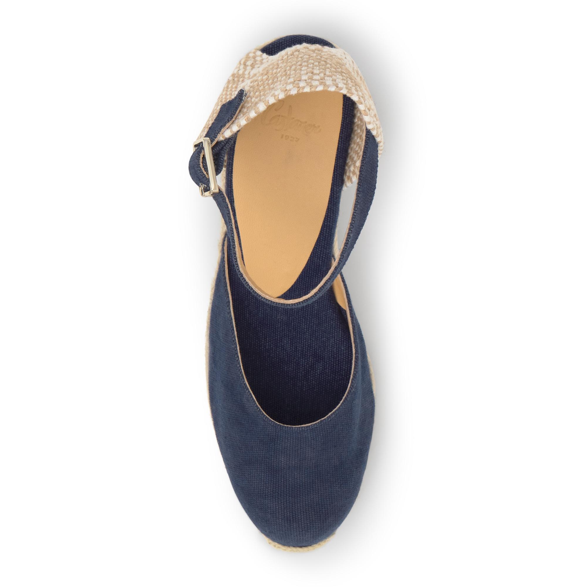 Alpargata con cuña 3 cm en lona de algodón con talonera trenzada y pulsera con hebilla