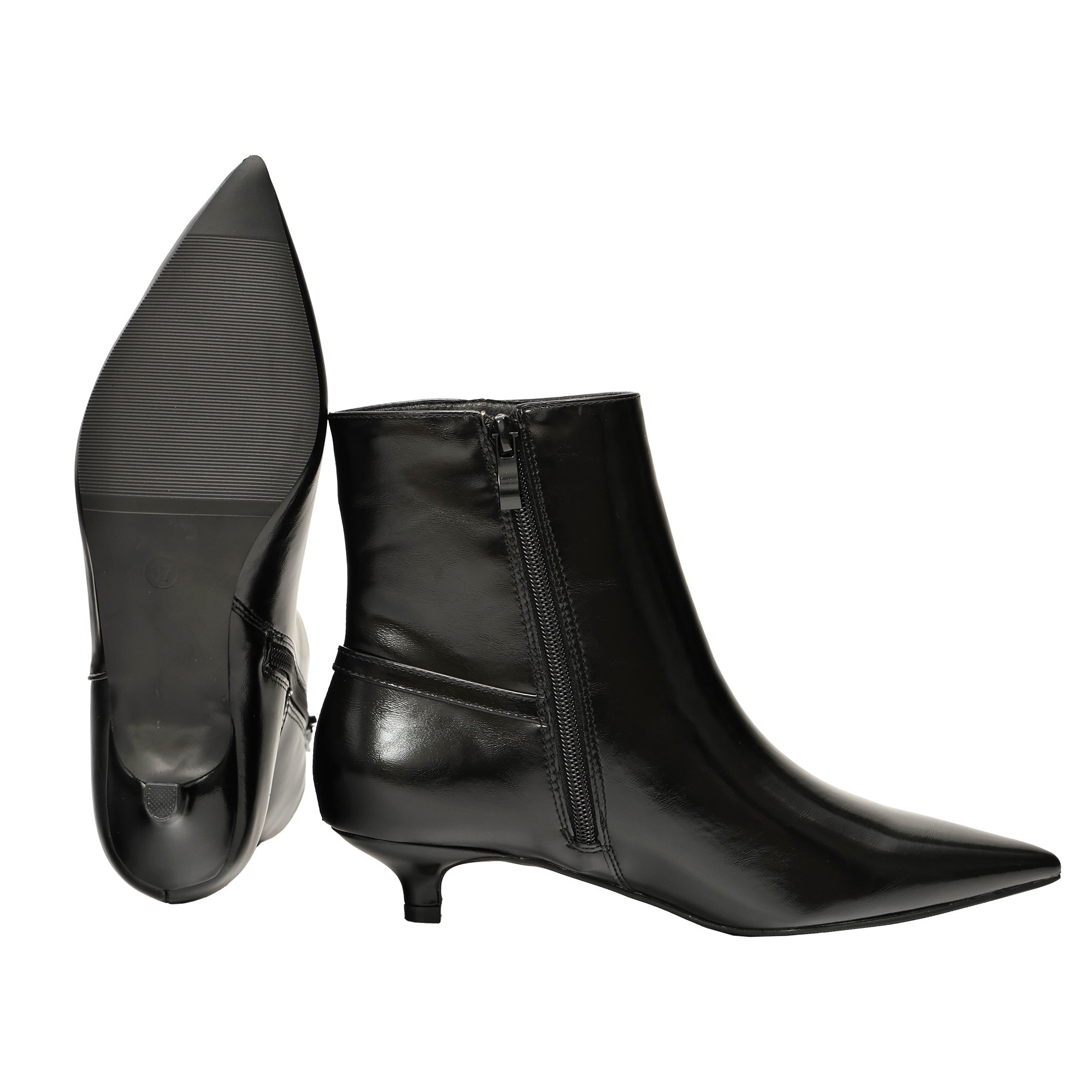 Tronchetto in simil pelle con tacco basso