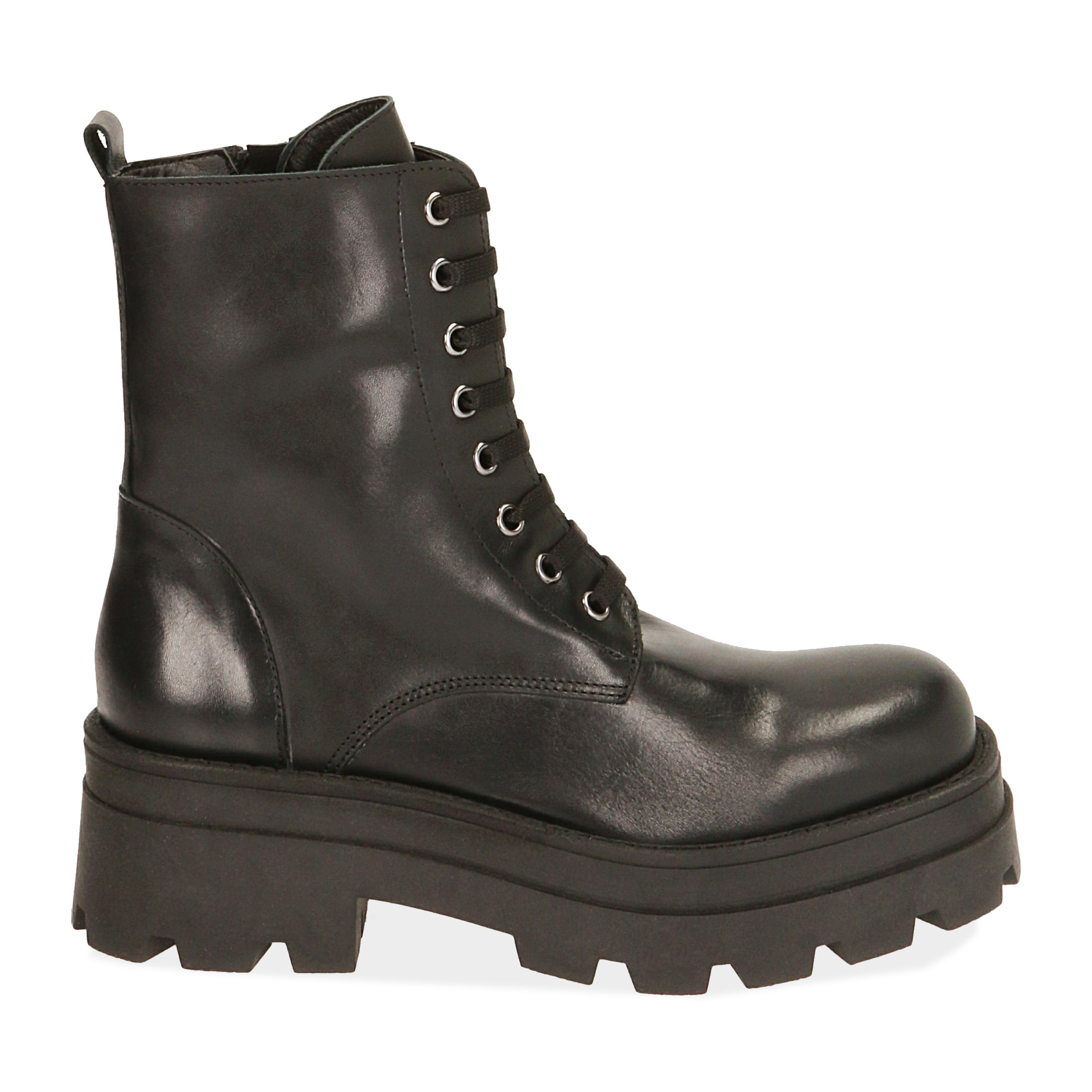 Botines negros en piel