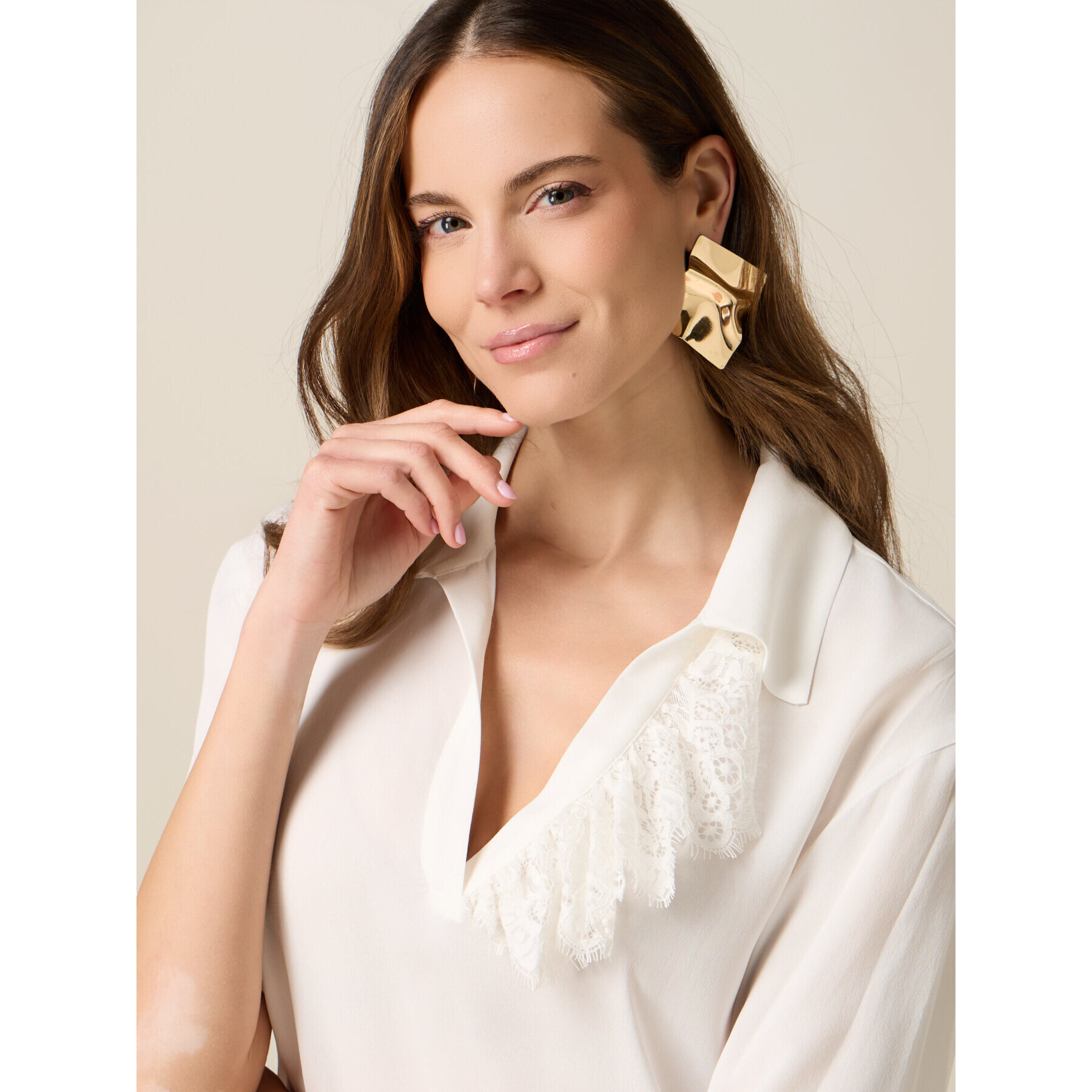 Oltre - Blusa tipo polo en tejido crepé - Blanco