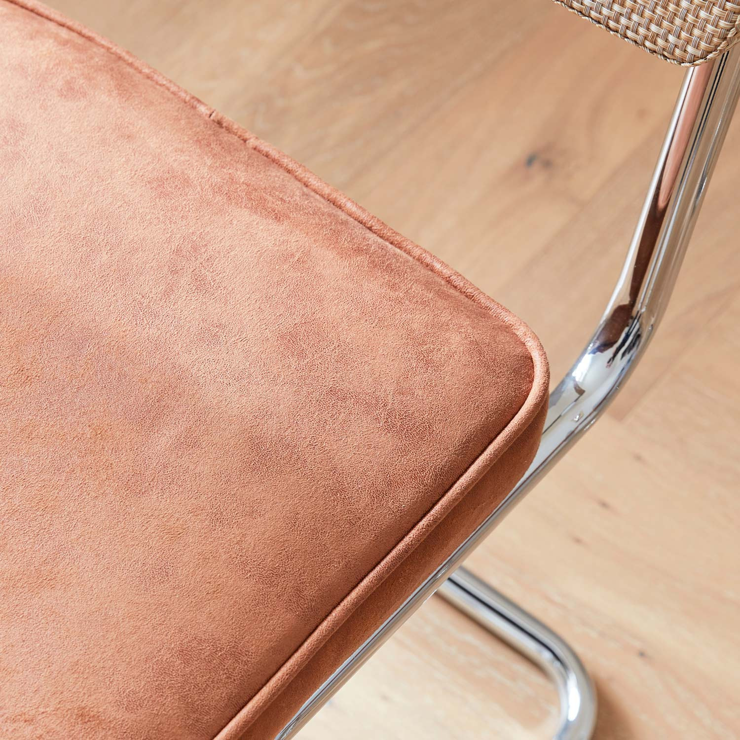 Chaise cantilever acier effet rotin et tissu (lot de 2) MAJA