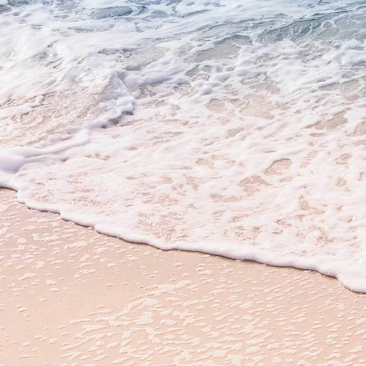 Affiche encadrée vague douce sur le sable Affiche + cadre en métal - Noir