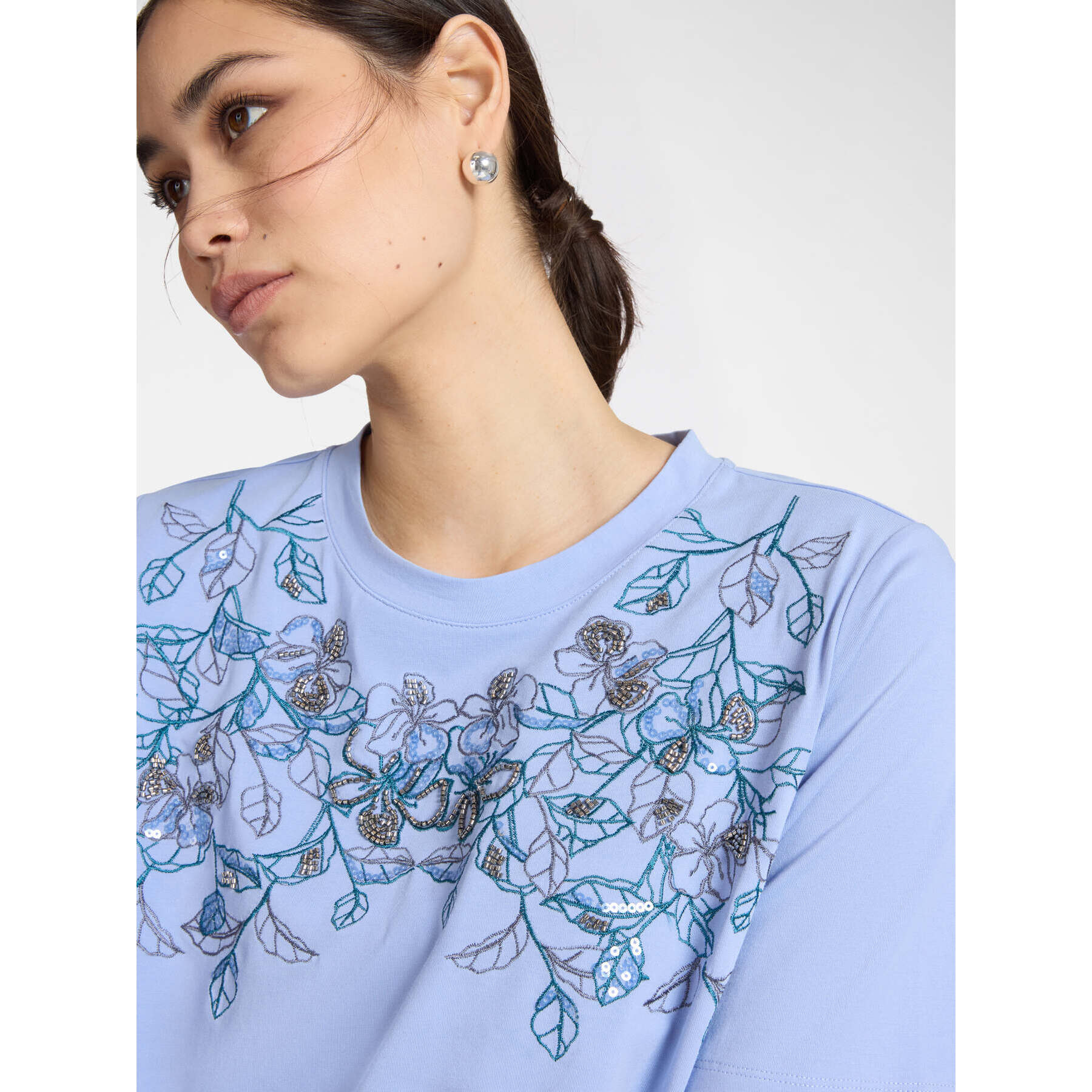 Elena Mirò - T-shirt con ricamo floreale - Azzurro