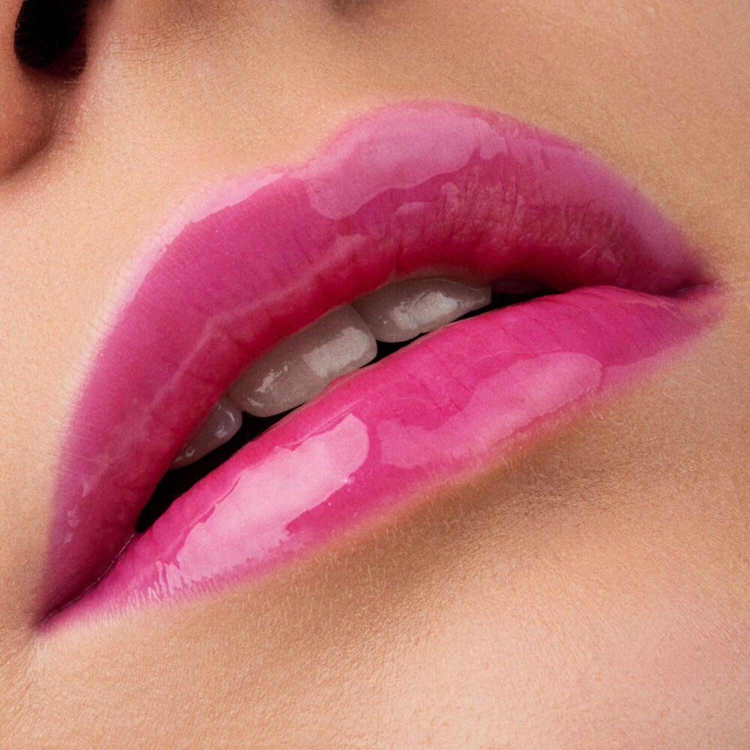 Glossin' Glow Tinted Lip Oil - Huile à Lèvres Hydratante Fini Brillant