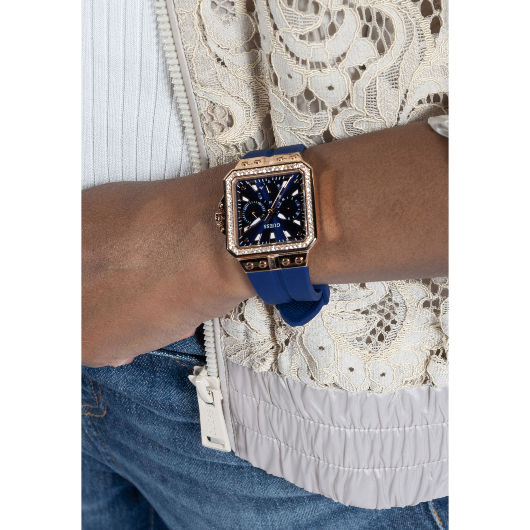 Guess Reloj Analógico De Cuarzo Libra