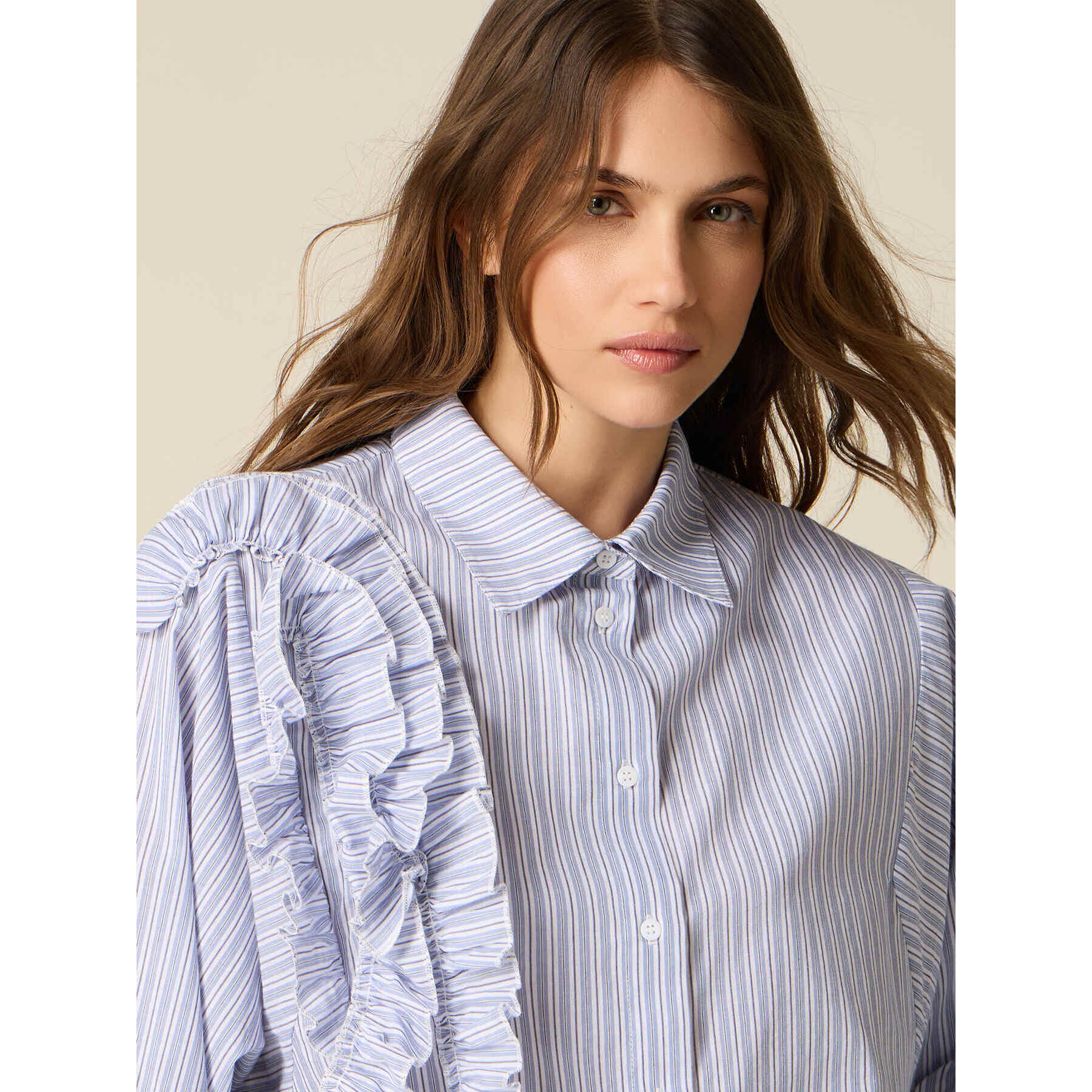 Oltre - Camicia over in popeline con volant - Azzurro