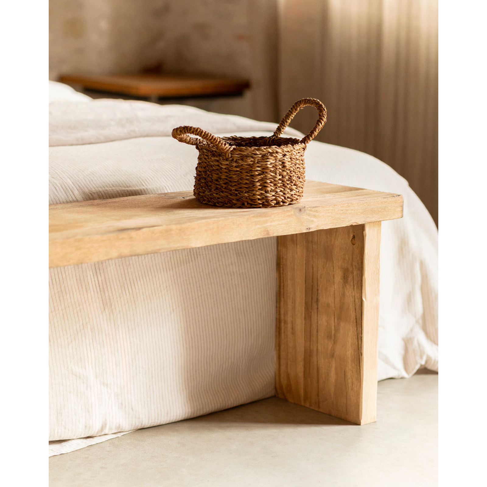 Banco rústico de madera maciza de 109x45cm Alto: 45 Largo: 109 Ancho: 29