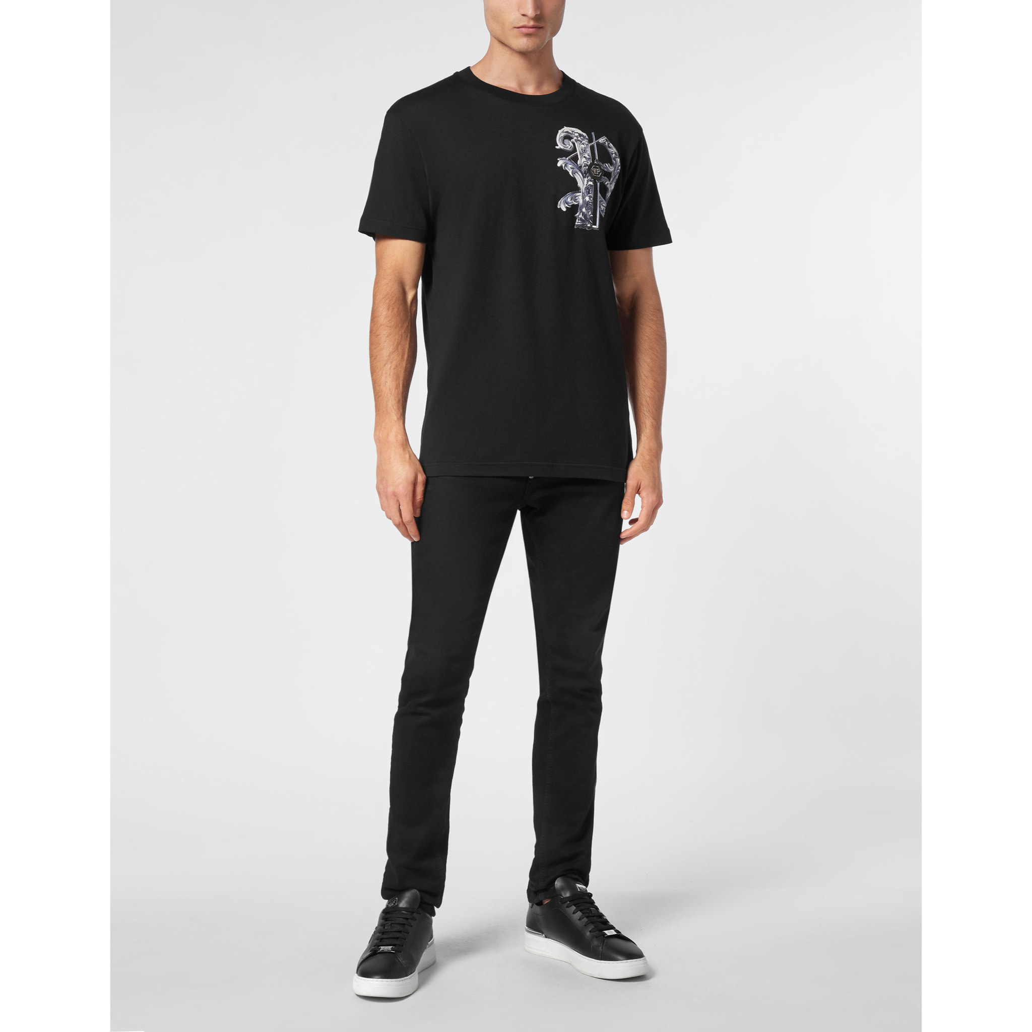 PHILIPP PLEIN T-Shirt Round Neck SKULL