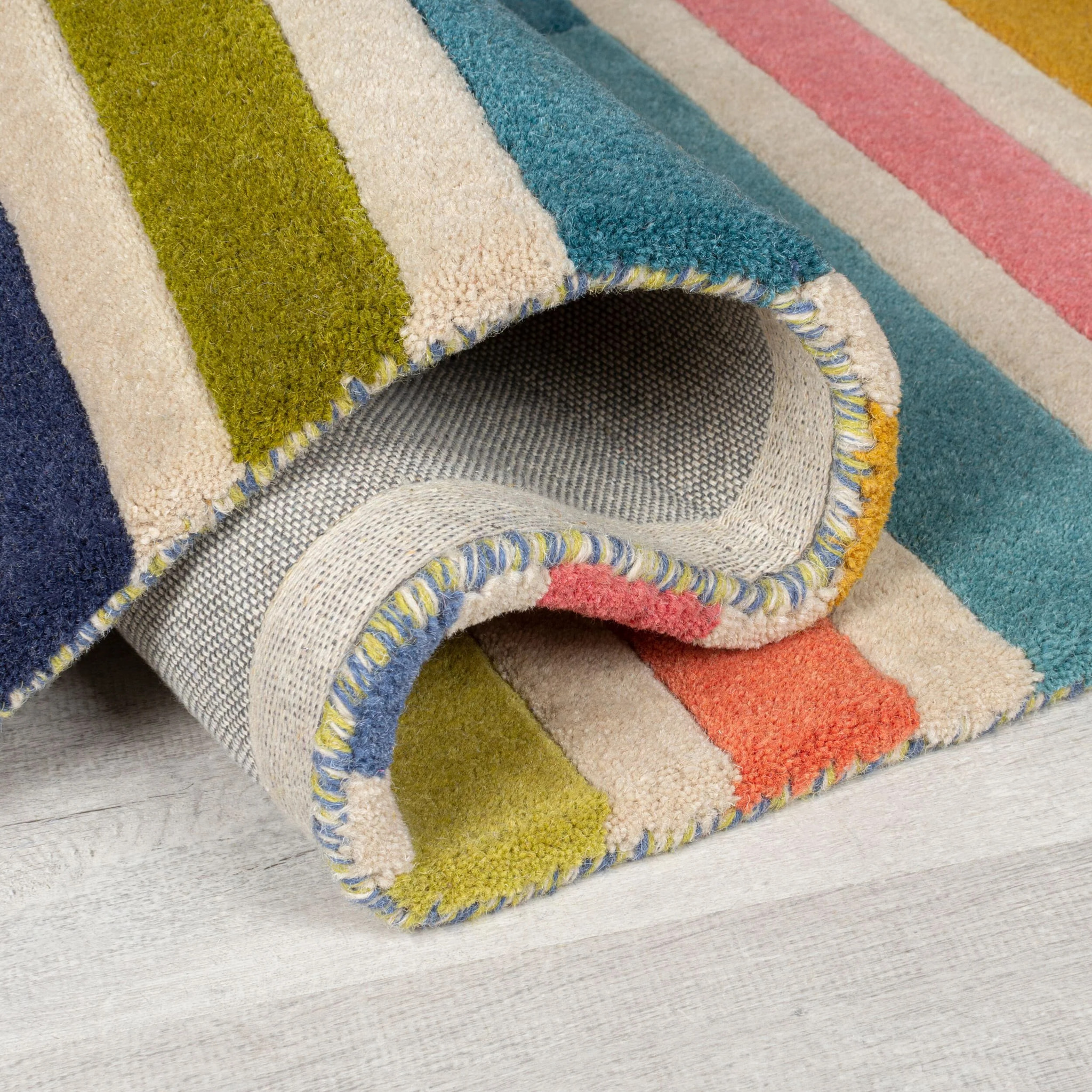 Tapis en laine de couloir PIANO Rose