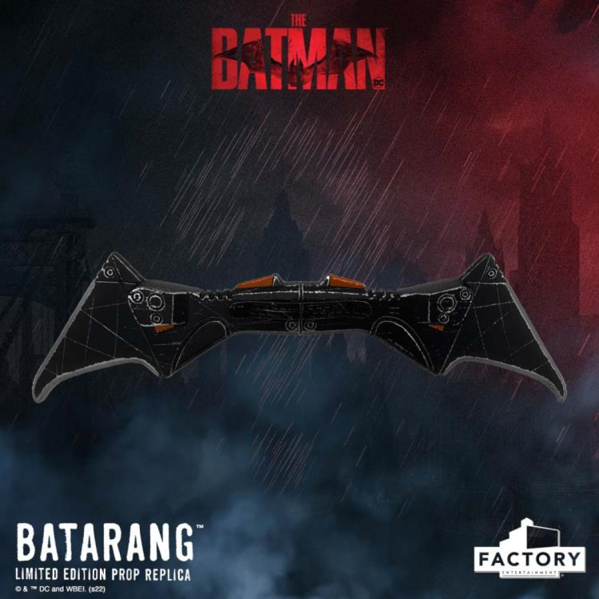 The Batman Prop Replica Batarang Edizione Limitata 25 cm Factory Entertainment