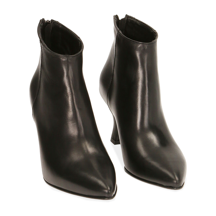Botines de tacón negras en piel, tacón 7 cm