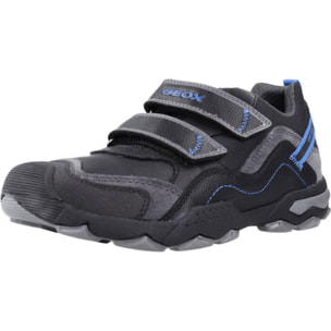 Zapatillas Niño de la marca GEOX  modelo J BULLER BOY A NEGRO