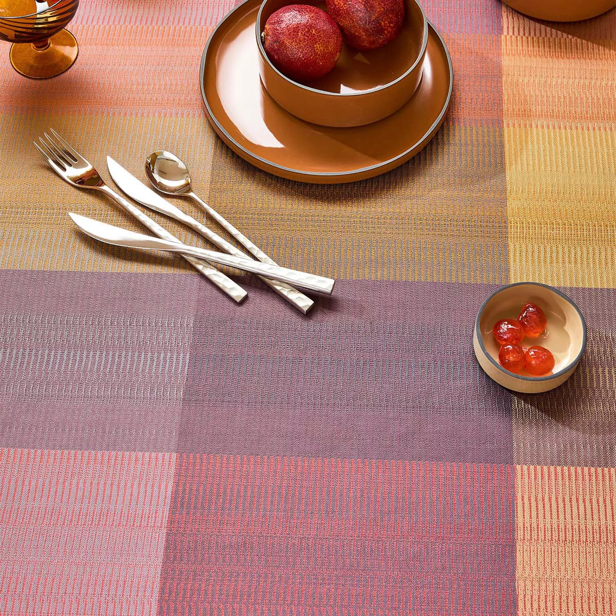 Chemin de table pur coton motif jacquard violet Mille ecossais velvet