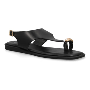 Sandalia plana moderna elegante para mujer.