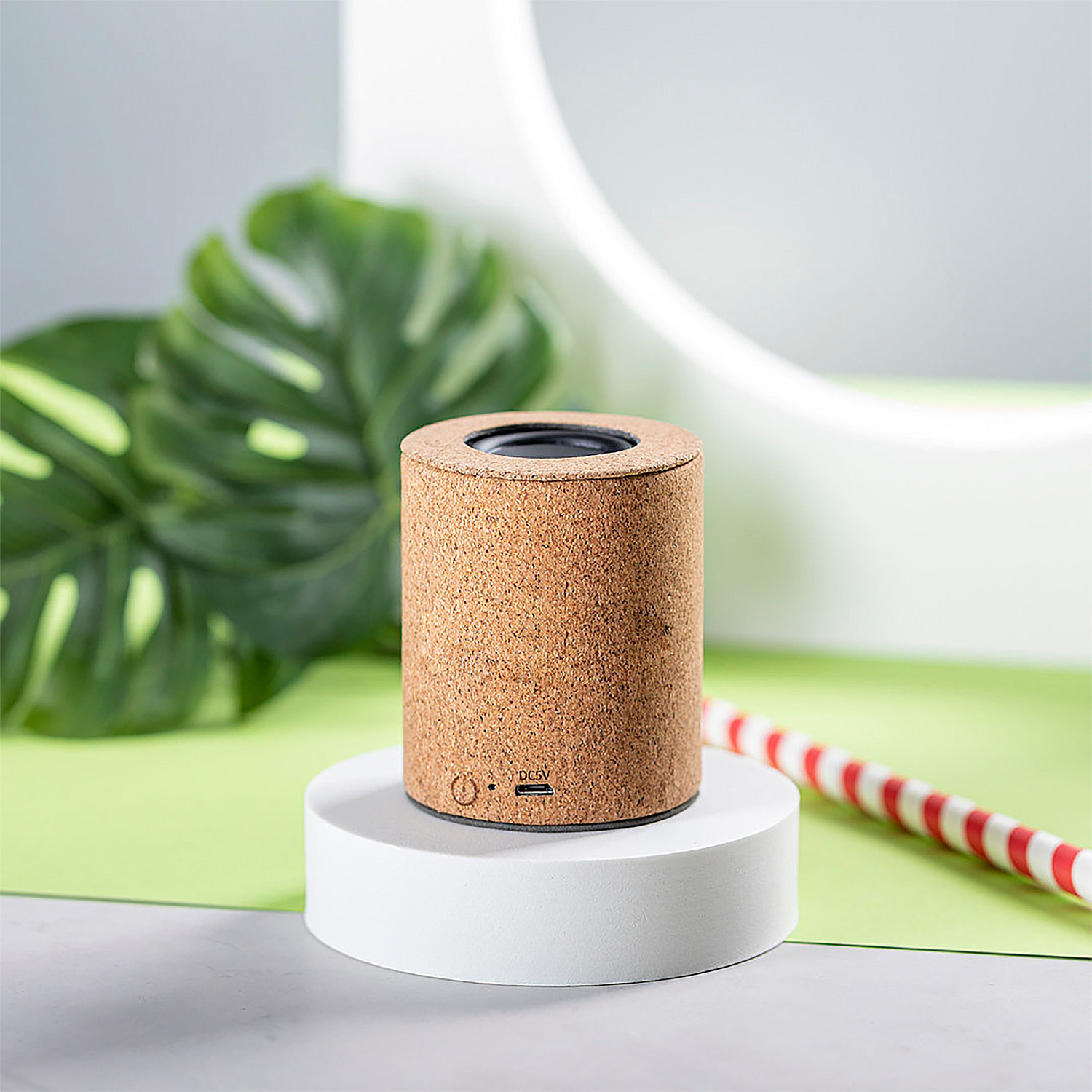 Altavoz nature corcho bluetooth 5.0 . Potencia Sonido 3W. Batería 300 mAh