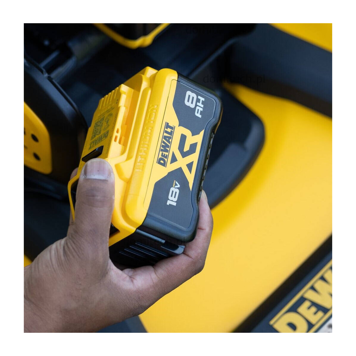 Batterie 18V 8.0Ah XR Li-ion - DEWALT - DCB1880-XJ