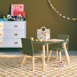 Table carrée enfant avec 2 chaises. pieds en pin. vert olive