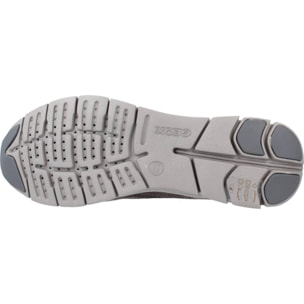 Sneakers de  Mujer de la marca GEOX  modelo D SUKIE B GRIS
