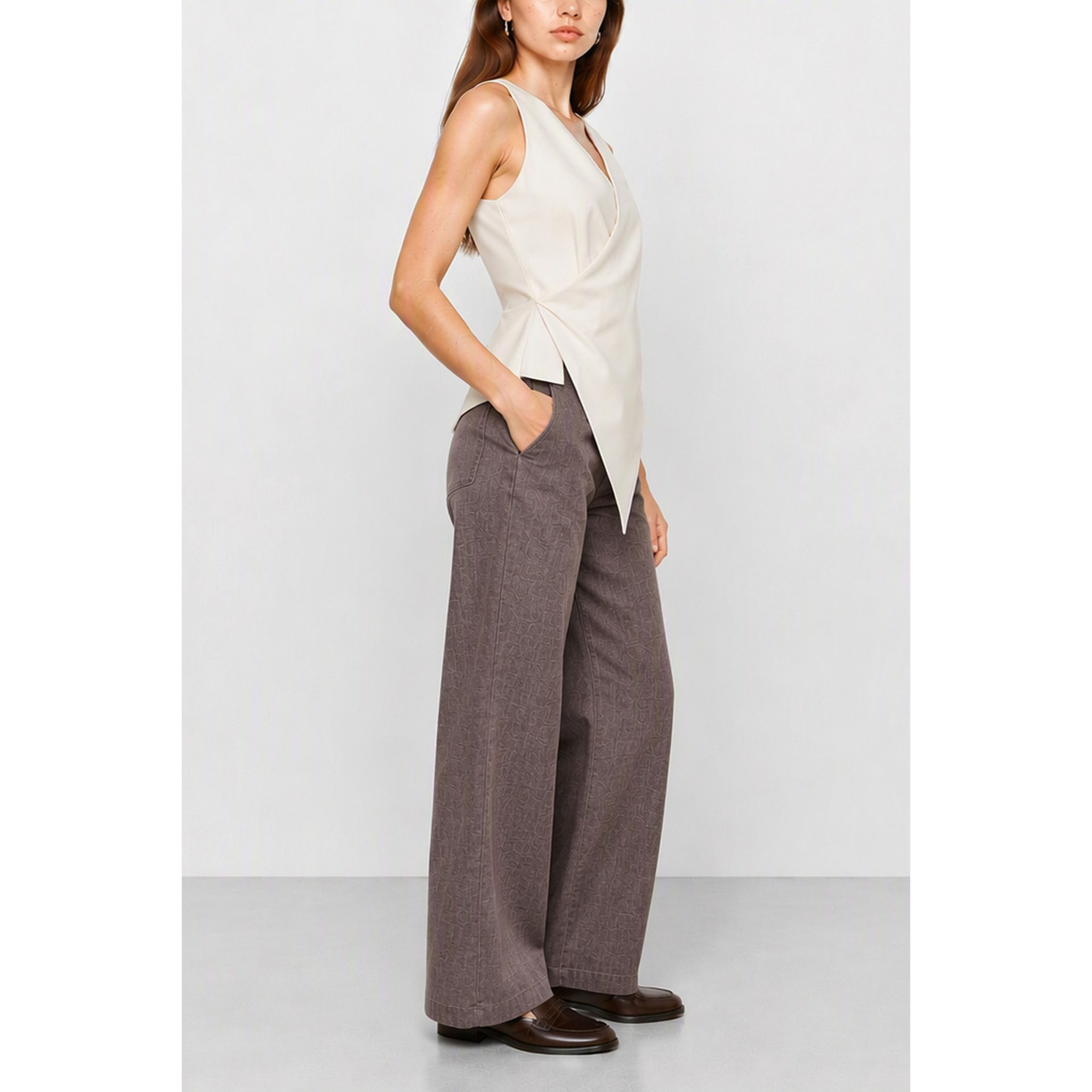 Kocca - Top smanicato con scollo a V e orlo asimmetrico Donna