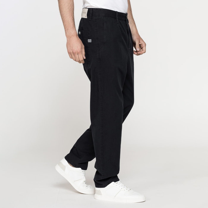 CHINO MOD. 646 LOOSE FIT IN COTONE LEGGERO