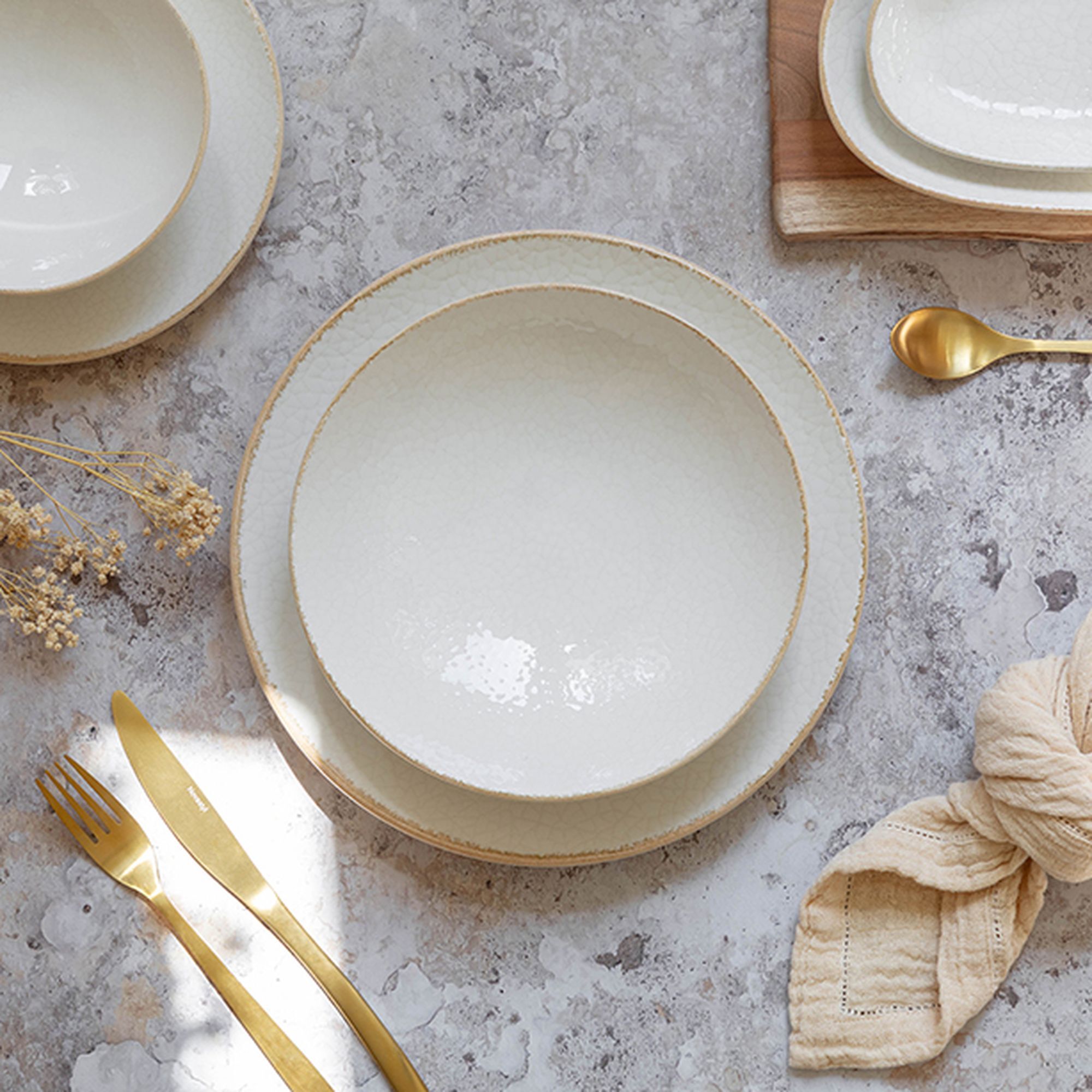 Lot de 6 assiettes creuses en porcelaine blanche et liseré beige 21cm NUANCE