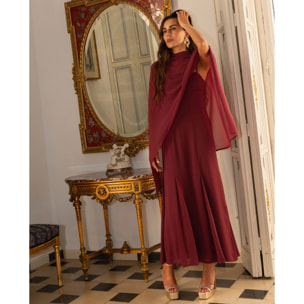 Vestido midi de corte imperio con tirantes
