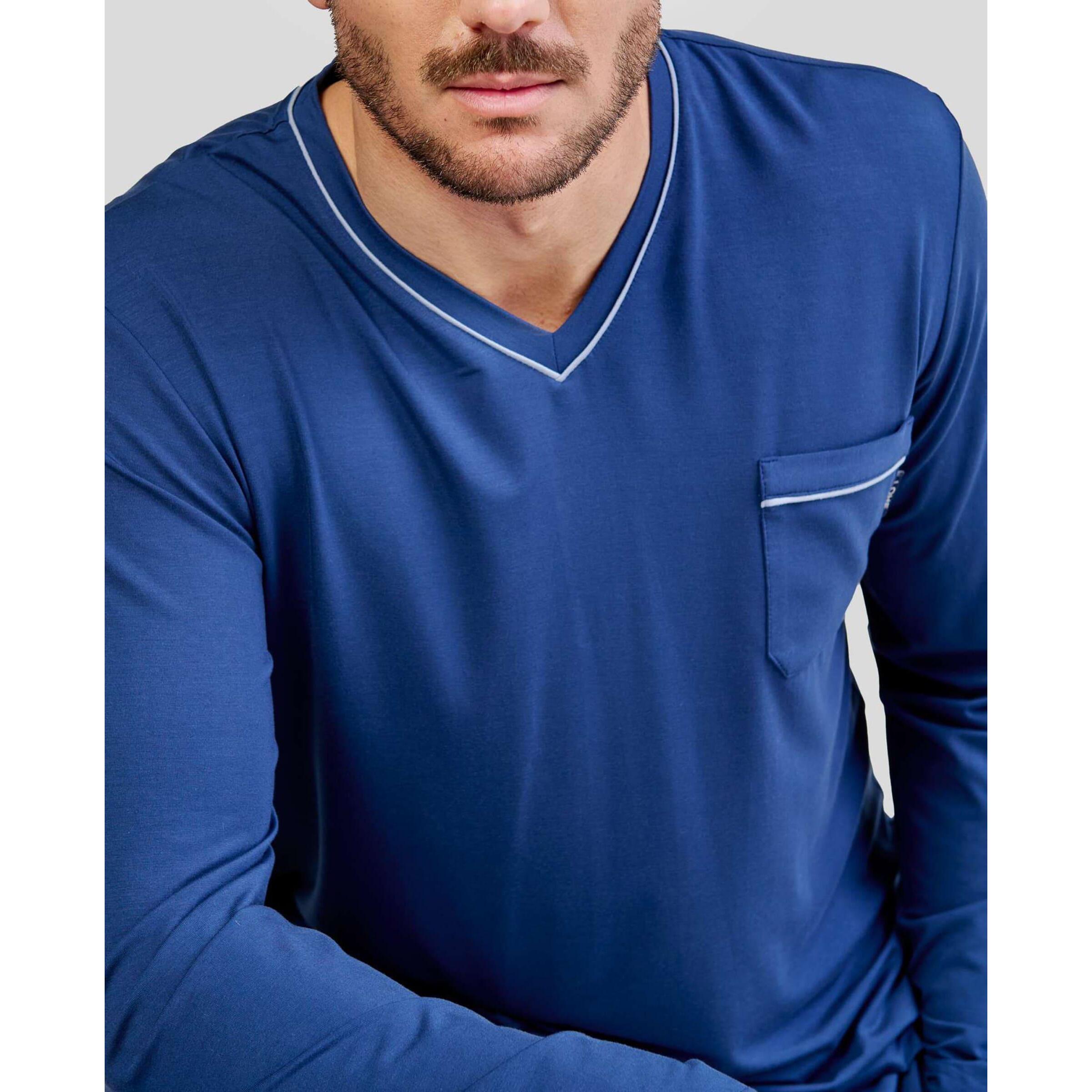 Pijama hombre suave tejido, escote en pico, manga larga y pantalón largo con bolsillos laterales