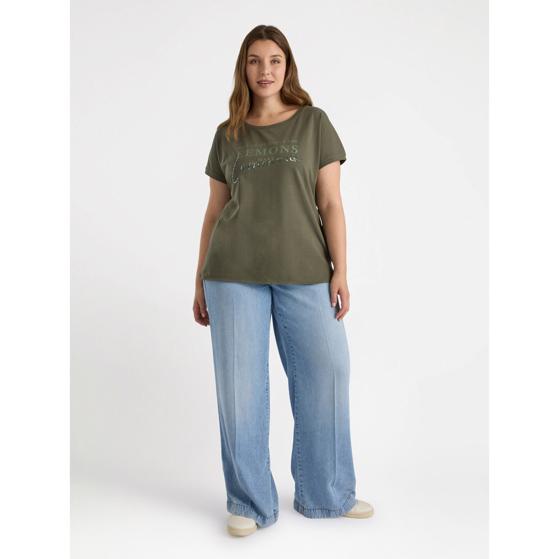 Fiorella Rubino - T-shirt con scritta e ricamo - Verde militare