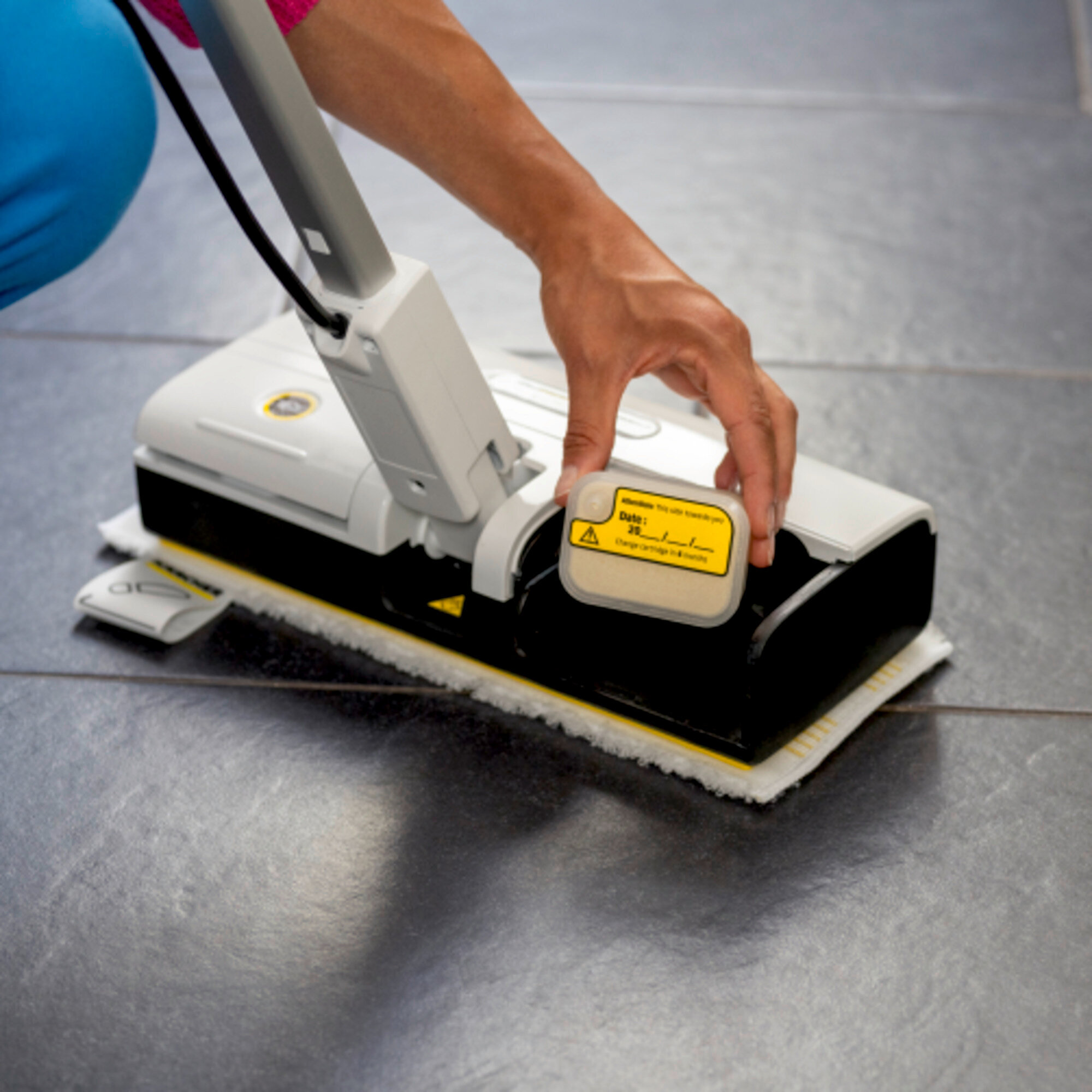 Balai vapeur Karcher SC 1 Upright - Puissance 1200W- Compact et léger- Idéal pour les petites surfaces