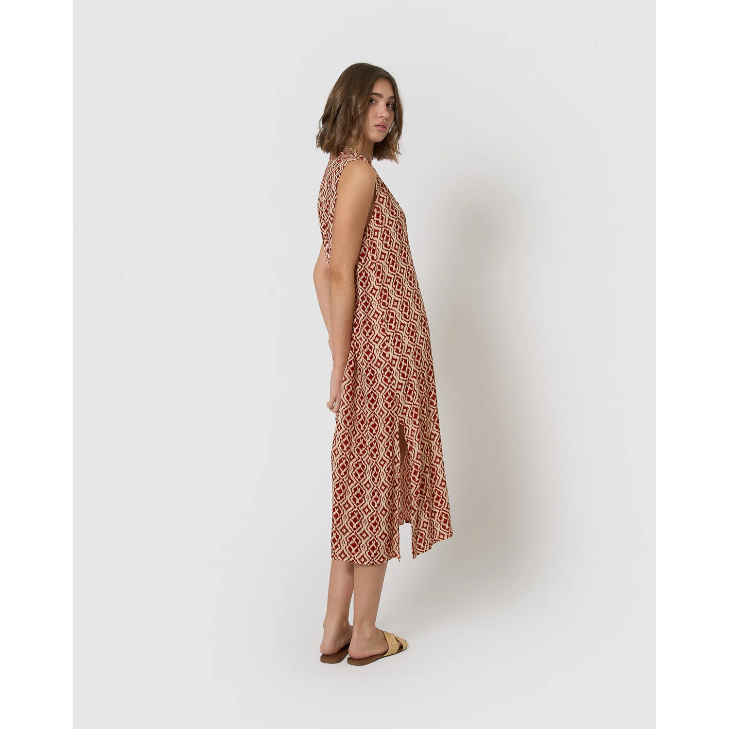 Vestido midi bambula detalles plisados costwolds teja