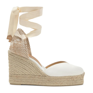 Alpargatas Chiara en satén, cierre mediante lazada y doble plataforma