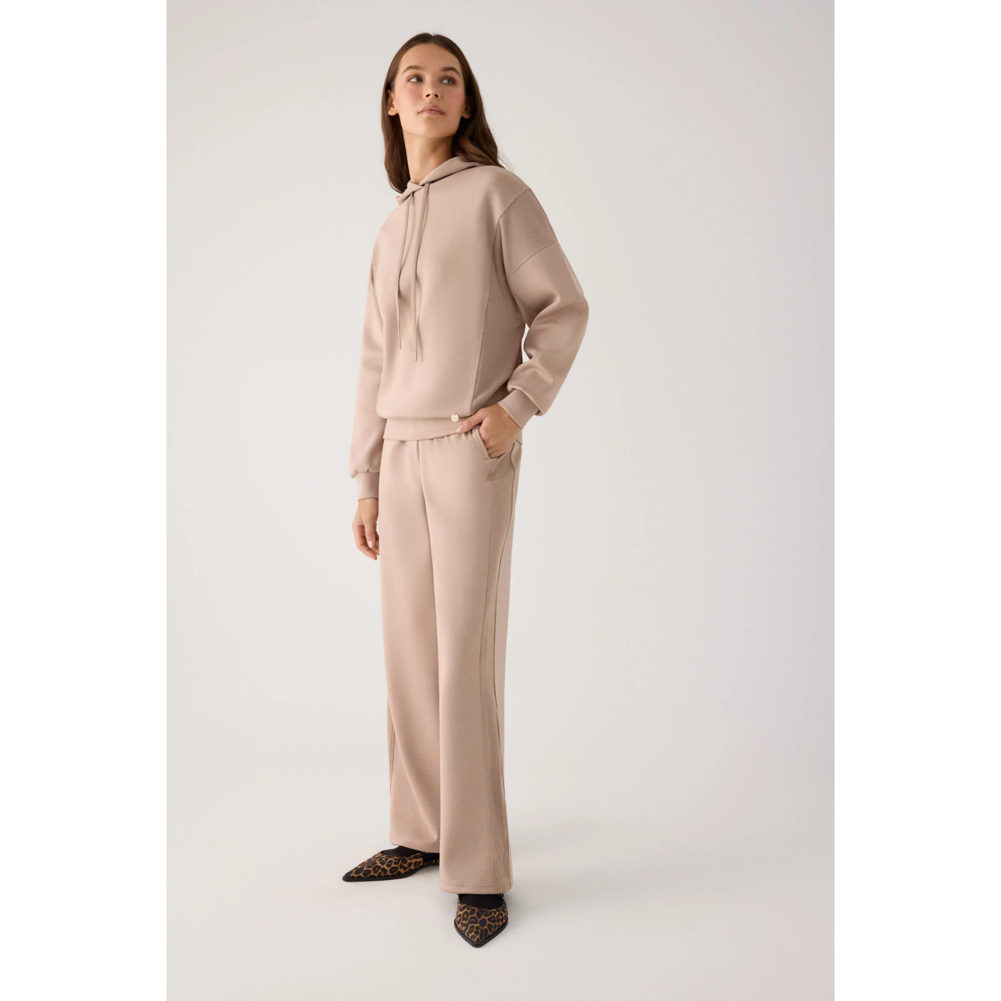 Pantalone largo