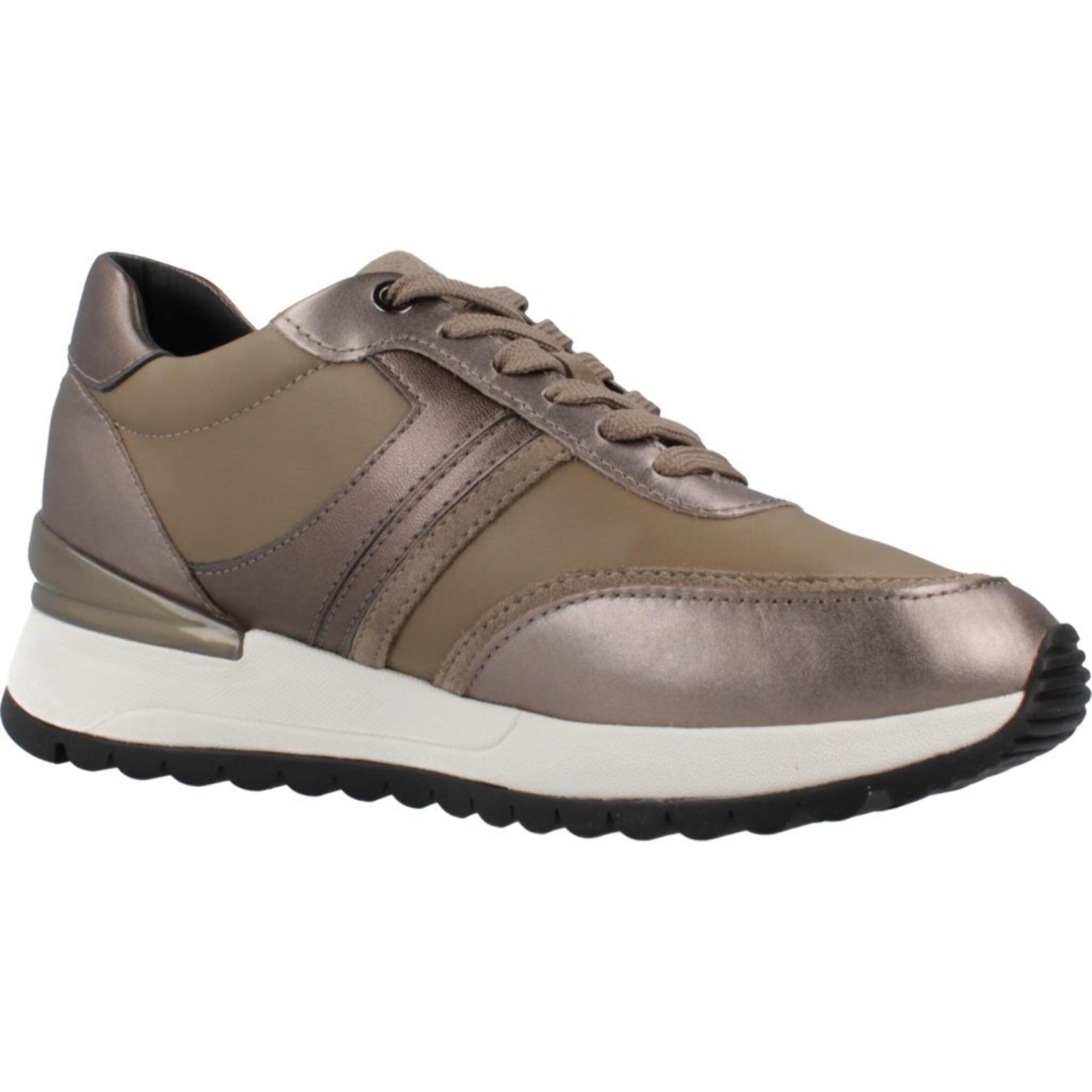Sneakers de  Mujer de la marca GEOX  modelo D DESYA MARRON