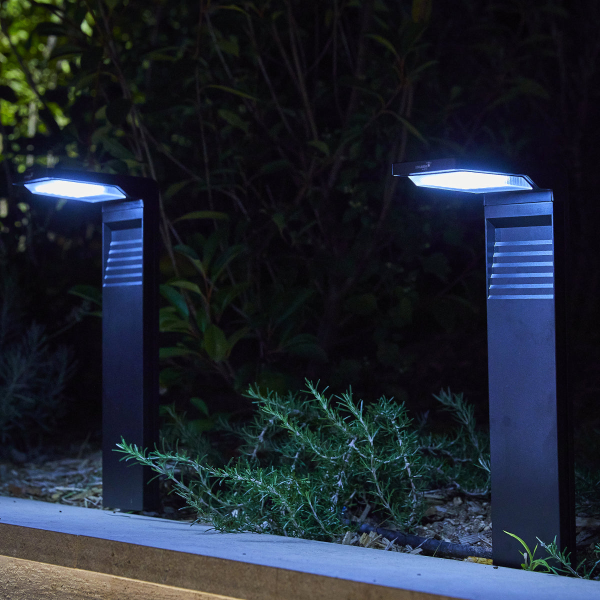 8 Potelet solaire à piquer OSTRY H41CM