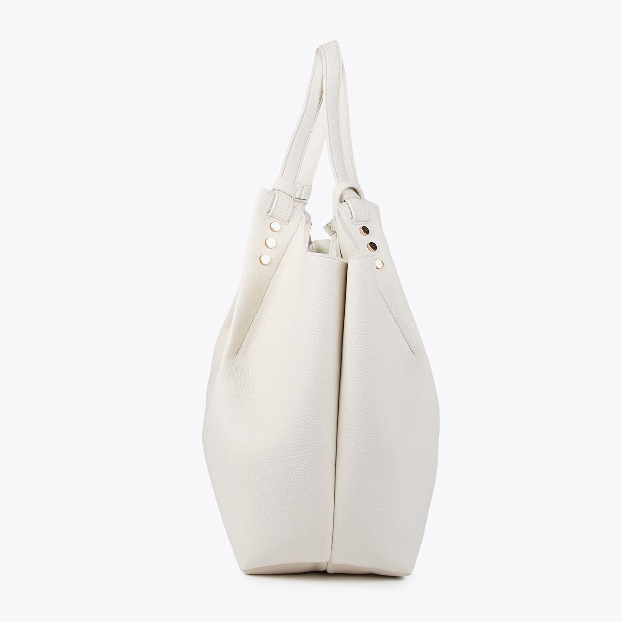 Borsa shopper con borchie