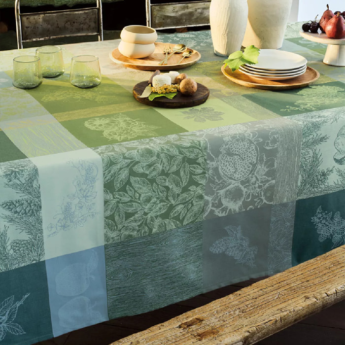 Nappe pur coton motif jacquard vert Mille bois d'automne mousse