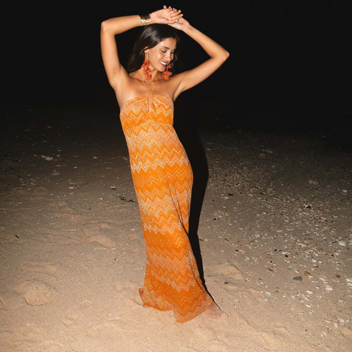 Vestido midi con escote halter regulable