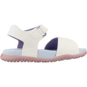Sandalias Niña de la marca GEOX  modelo J SANDAL FUSBETTO GI BLANCO