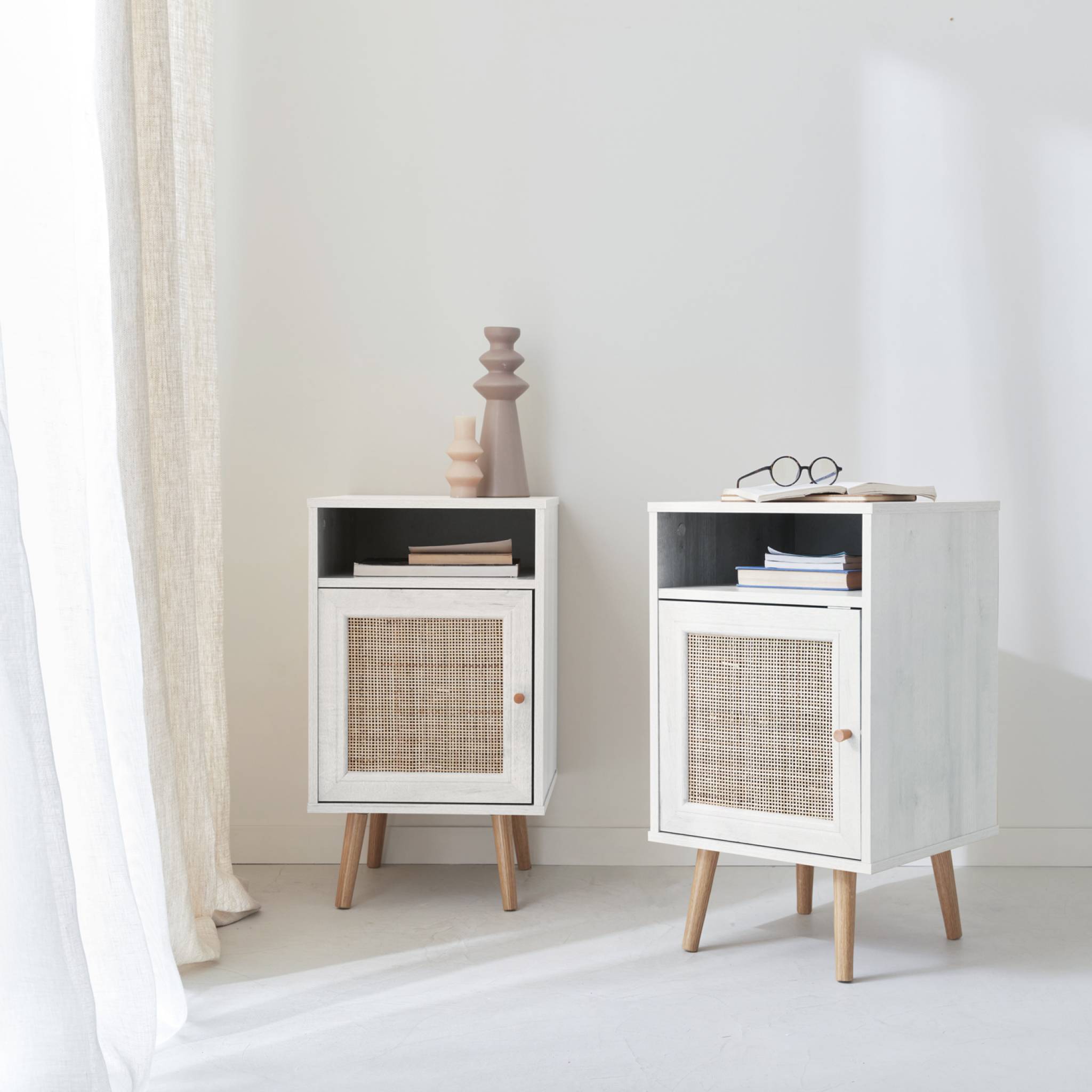 Lot de 2 tables de chevet en cannage - Bohème - 40x39x65.8cm Blanc  - 2 niveaux - 1 portes - 1 espace de rangement - pieds scandinaves