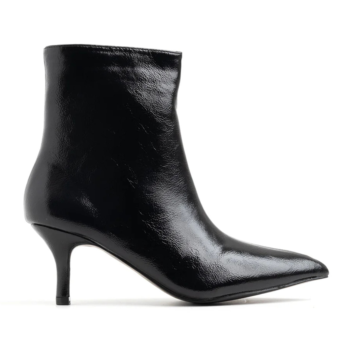 Tronchetto a punta in vernice - NERO