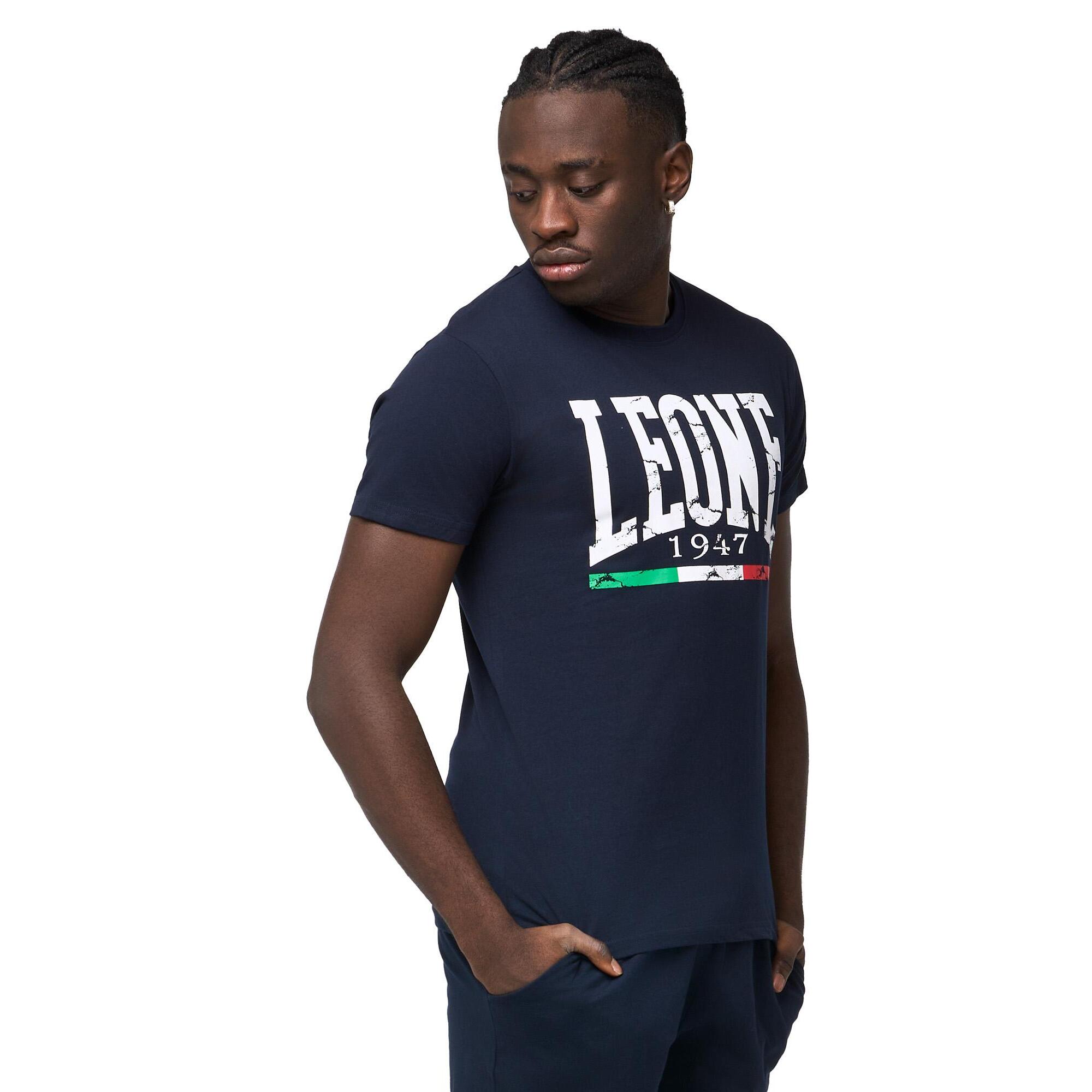 Completo set da uomo composto da t-shirt e pantaloncini vintage Leone Basic