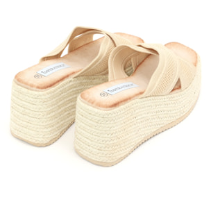 Sandali con zeppa e fasce in tessuto